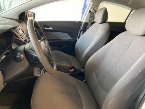 HYUNDAI HB 20 Sedan 1.0 12V 4P FLEX COMFORT PLUS TURBO, Foto 4