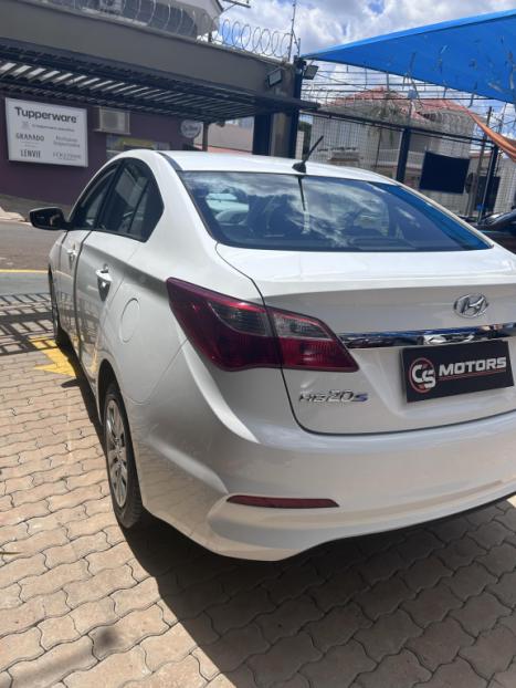 HYUNDAI HB 20 Sedan 1.6 16V 4P FLEX COMFORT PLUS, Foto 9