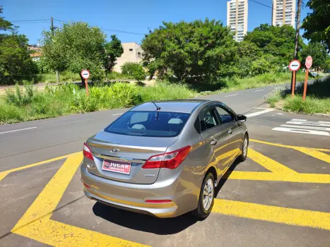 HYUNDAI HB 20 Sedan 1.6 16V 4P FLEX COMFORT STYLE AUTOM�TICO, Foto 14