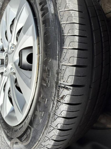 HYUNDAI HB 20 Sedan 1.0 12V 4P FLEX COMFORT PLUS, Foto 9