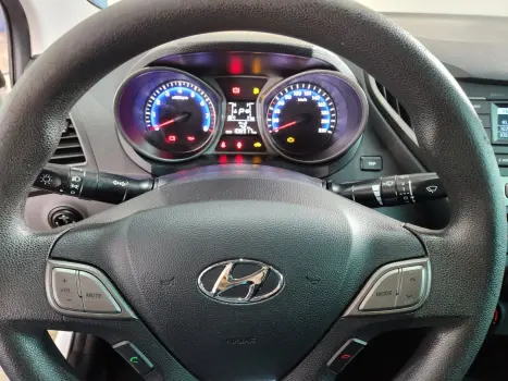 HYUNDAI HB 20 Sedan 1.6 16V 4P FLEX COMFORT AUTOM�TICO, Foto 8