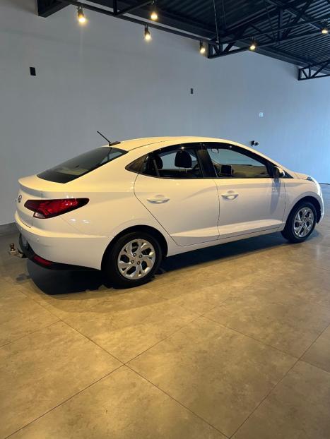 HYUNDAI HB 20 Sedan 1.0 12V 4P FLEX VISION, Foto 2