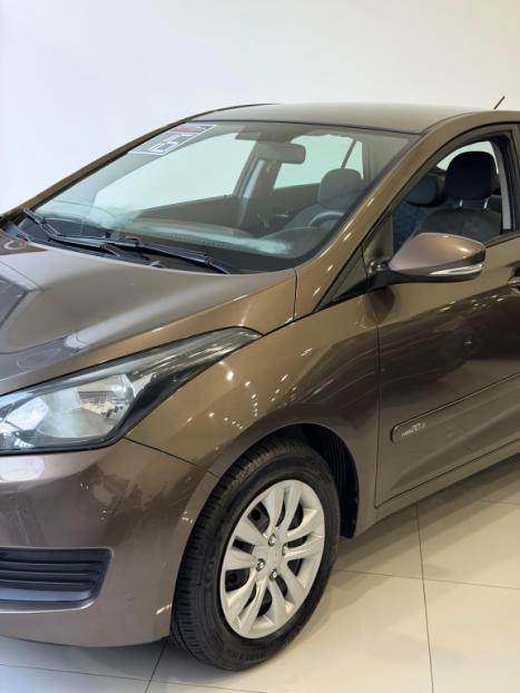 HYUNDAI HB 20 Sedan 1.6 16V 4P FLEX COMFORT PLUS, Foto 3