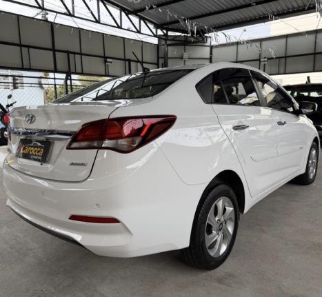 HYUNDAI HB 20 Sedan 1.6 16V 4P FLEX PREMIUM AUTOM�TICO, Foto 4