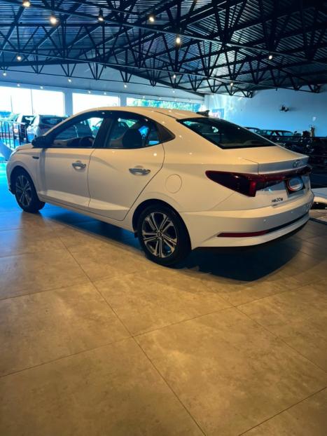 HYUNDAI HB 20 Sedan 1.0 12V 4P FLEX TGDI TURBO COMFORT AUTOM�TICO, Foto 2