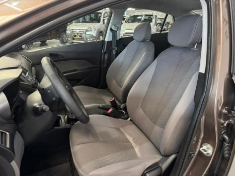 HYUNDAI HB 20 Sedan 1.0 12V 4P FLEX UNIQUE, Foto 10