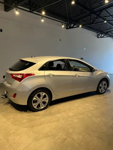 HYUNDAI I30 1.8 16V 4P AUTOMTICO, Foto 3