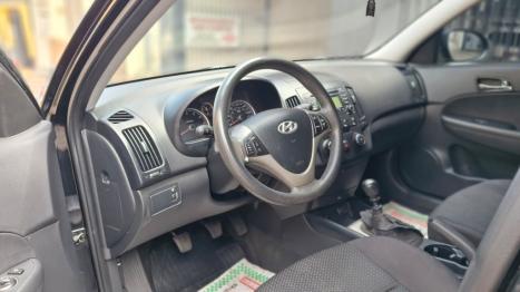 HYUNDAI I30 2.0 16V 4P, Foto 8