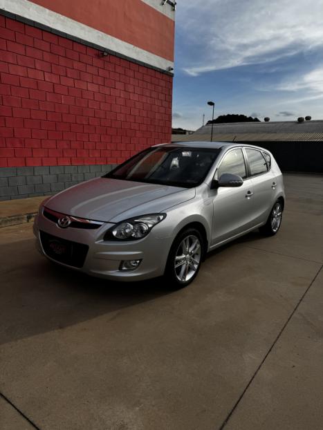 HYUNDAI I30 2.0 16V 4P, Foto 3