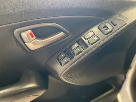 HYUNDAI IX35 2.0 16V 4P GLS FLEX AUTOM�TICO, Foto 10