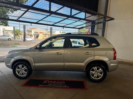 HYUNDAI Tucson 2.0 16V 4P GL AUTOM�TICO, Foto 2