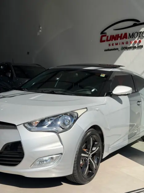 HYUNDAI Veloster 1.6 16V 3P AUTOM�TICO, Foto 4