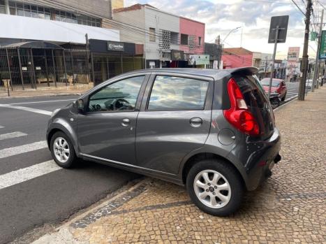 JAC J2 Hatch 1.4 16V 4P, Foto 6