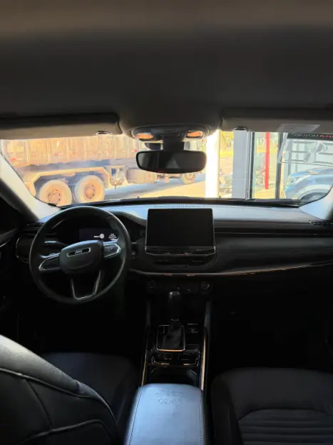 JEEP Commander 1.3 16V 4P FLEX T270 LIMITED TURBO AUTOM�TICO AT6, Foto 6