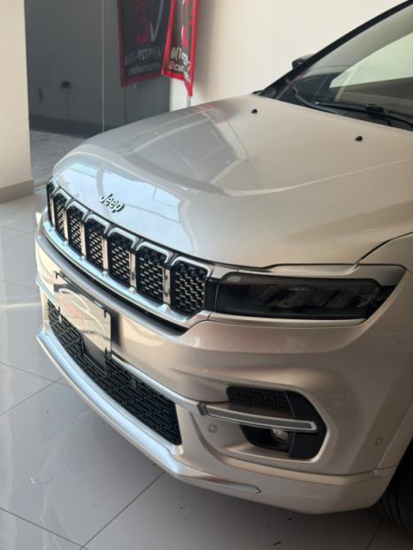 JEEP Commander 1.3 16V 4P FLEX T270 OVERLAND TURBO AUTOMÁTICO AT6, Foto 3