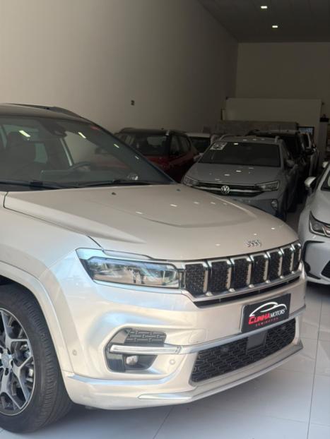 JEEP Commander 1.3 16V 4P FLEX T270 OVERLAND TURBO AUTOMÁTICO AT6, Foto 4