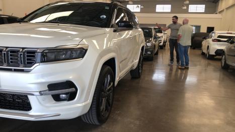 JEEP Commander 2.0 16V 4P HURRICANE 4 TURBO OVERLAND AUTOMTICO, Foto 7
