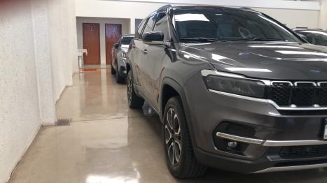 JEEP Commander 2.0 16V 4P TD380 LIMITED TURBO DIESEL AUTOM�TICO AT9, Foto 4