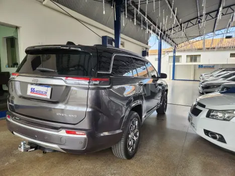 JEEP Commander 2.0 16V 4P TD380 OVERLAND 4X4 TURBO DIESEL AUTOM�TICO AT9, Foto 6