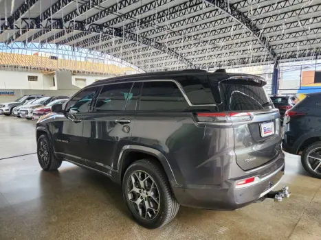 JEEP Commander 2.0 16V 4P TD380 OVERLAND 4X4 TURBO DIESEL AUTOM�TICO AT9, Foto 9