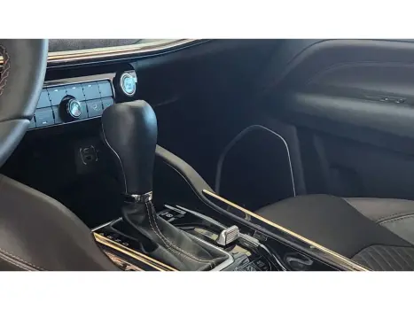 JEEP Commander 2.0 16V 4P TD380 OVERLAND 4X4 TURBO DIESEL AUTOM�TICO AT9, Foto 24