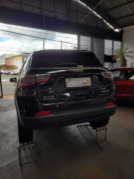 JEEP Compass 2.0 16V 4P LIMITED TURBO DIESEL 4X4 AUTOMÁTICO, Foto 3 JEEP Compass 2.0 16V 4P LIMITED TURBO DIESEL 4X4 AUTOMÁTICO, Foto 3