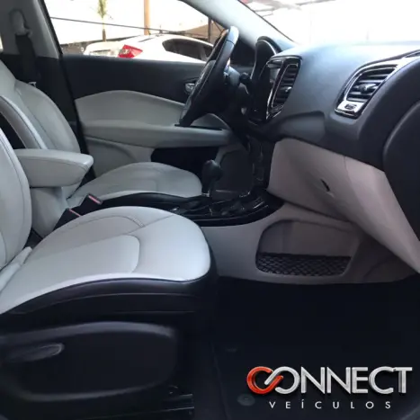 JEEP Compass 2.0 16V 4P LIMITED TURBO DIESEL 4X4 AUTOMÁTICO, Foto 8 JEEP Compass 2.0 16V 4P LIMITED TURBO DIESEL 4X4 AUTOMÁTICO, Foto 8