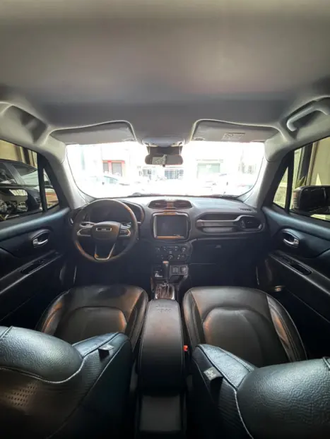 JEEP Renegade 1.3 16V 4P FLEX T270 LONGITUDE TURBO AUTOM�TICO, Foto 8