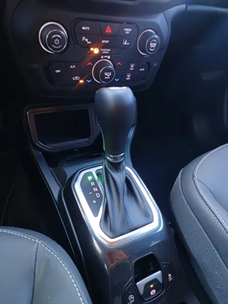 JEEP Renegade 1.3 16V 4P FLEX T270 LONGITUDE TURBO AUTOM�TICO, Foto 10