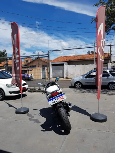 KAWASAKI Ninja 300 , Foto 5