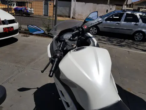 KAWASAKI Ninja 300 , Foto 7