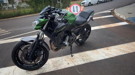 KAWASAKI Z 650 ABS, Foto 3