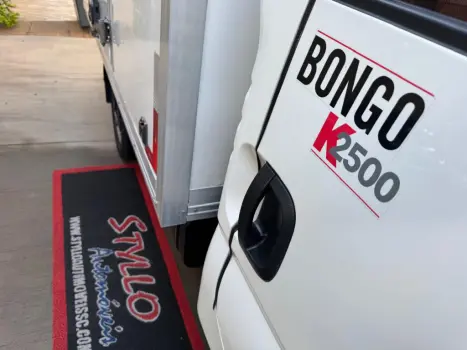 KIA Bongo 2.5 UK-2500 HD SC CABINE SIMPLES TURBO, Foto 14