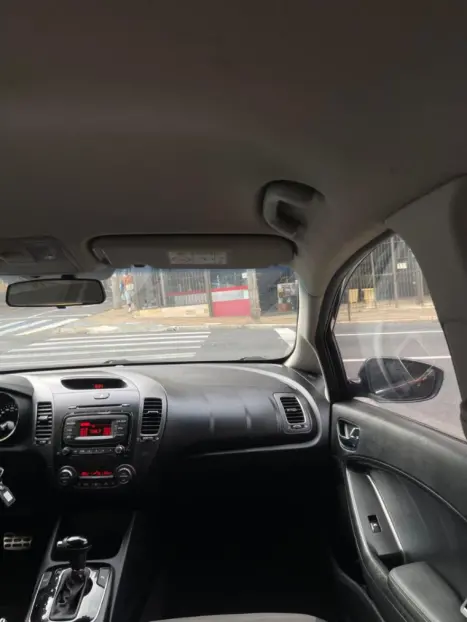 KIA Cerato Sedan 1.6 16V 4P SX AUTOMTICO, Foto 13