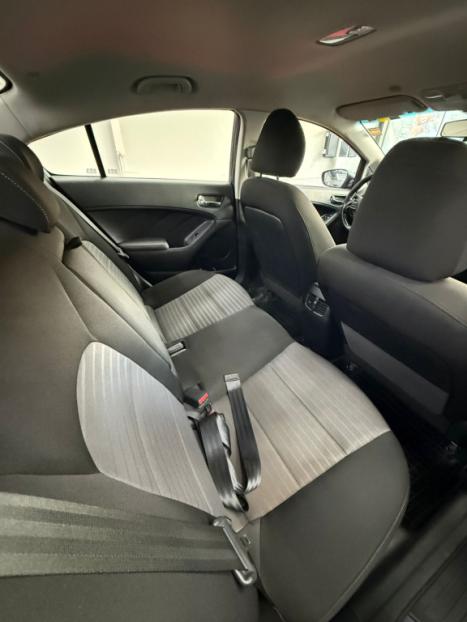 KIA Cerato Sedan 1.6 16V 4P FLEX SX, Foto 7