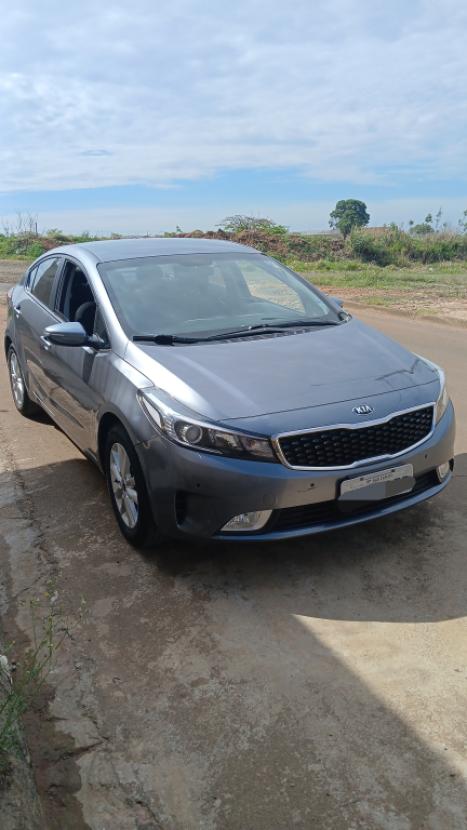 KIA Cerato Sedan 1.6 16V 4P SX3 AUTOM�TICO, Foto 4
