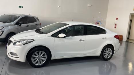 KIA Cerato Sedan 1.6 16V 4P SX, Foto 2