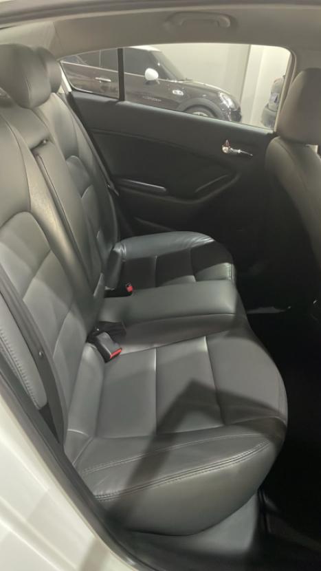 KIA Cerato Sedan 1.6 16V 4P SX, Foto 9