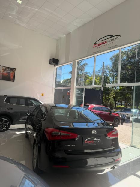 KIA Cerato Sedan 1.6 16V 4P EX AUTOM�TICO, Foto 3