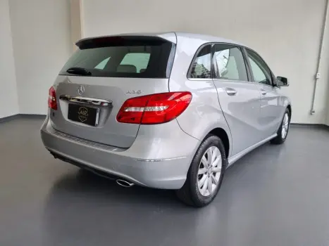 MERCEDES-BENZ B 200 1.6 4P TURBO AUTOM�TICO, Foto 6