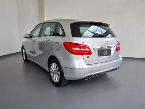 MERCEDES-BENZ B 200 1.6 4P TURBO AUTOM�TICO, Foto 8