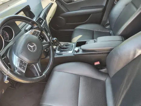 MERCEDES-BENZ C 180 1.8 16V 4P CGI CLASSIC AUTOM�TICO, Foto 22