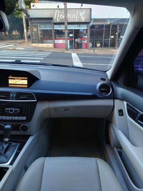 MERCEDES-BENZ C 180 1.8 16V 4P CGI CLASSIC AUTOM�TICO, Foto 11