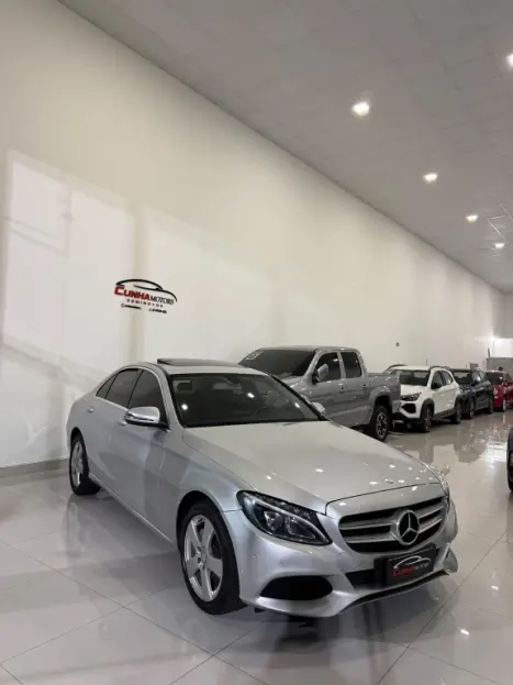 MERCEDES-BENZ C 200 2.0 16V 4P CGI AVANTGARDE AUTOM�TICO, Foto 2