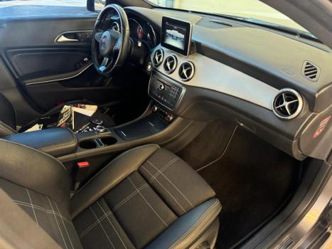 MERCEDES-BENZ CLA 200 1.6 4P FIRST EDITION TURBO AUTOMATIZADO, Foto 16