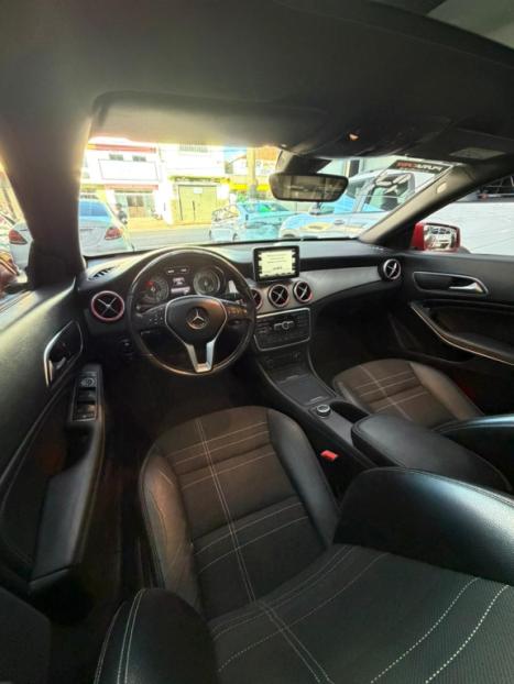MERCEDES-BENZ CLA 200 1.6 4P FIRST EDITION TURBO AUTOMATIZADO, Foto 9