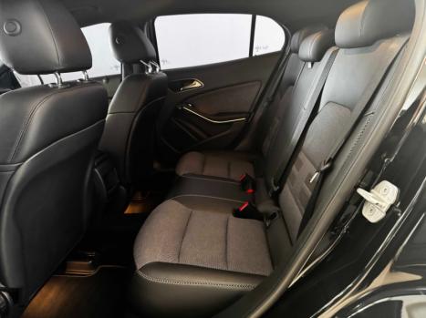 MERCEDES-BENZ GLA 200 1.6 16V 4P FLEX CGI STYLE TURBO AUTOMTICO, Foto 9