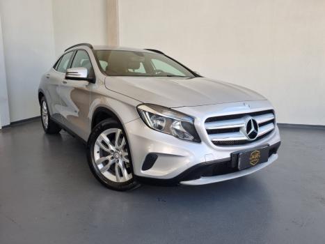MERCEDES-BENZ GLA 200 1.6 16V 4P CGI ADVANCE TURBO AUTOM�TICO, Foto 5