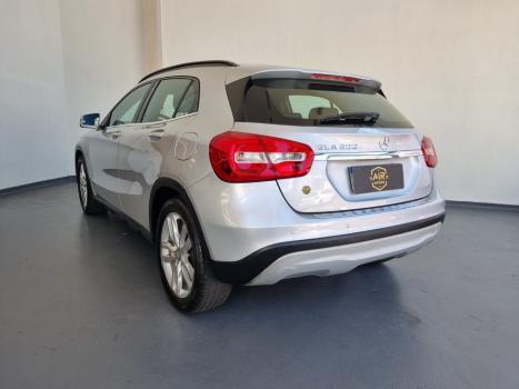 MERCEDES-BENZ GLA 200 1.6 16V 4P CGI ADVANCE TURBO AUTOM�TICO, Foto 6