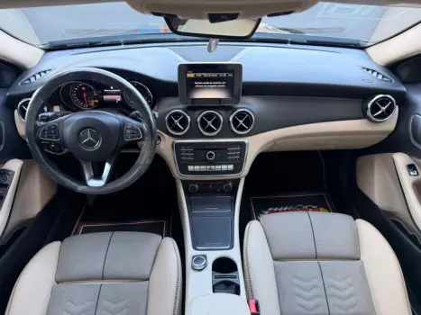 MERCEDES-BENZ GLA 200 1.6 16V 4P CGI STYLE TURBO AUTOM�TICO, Foto 8